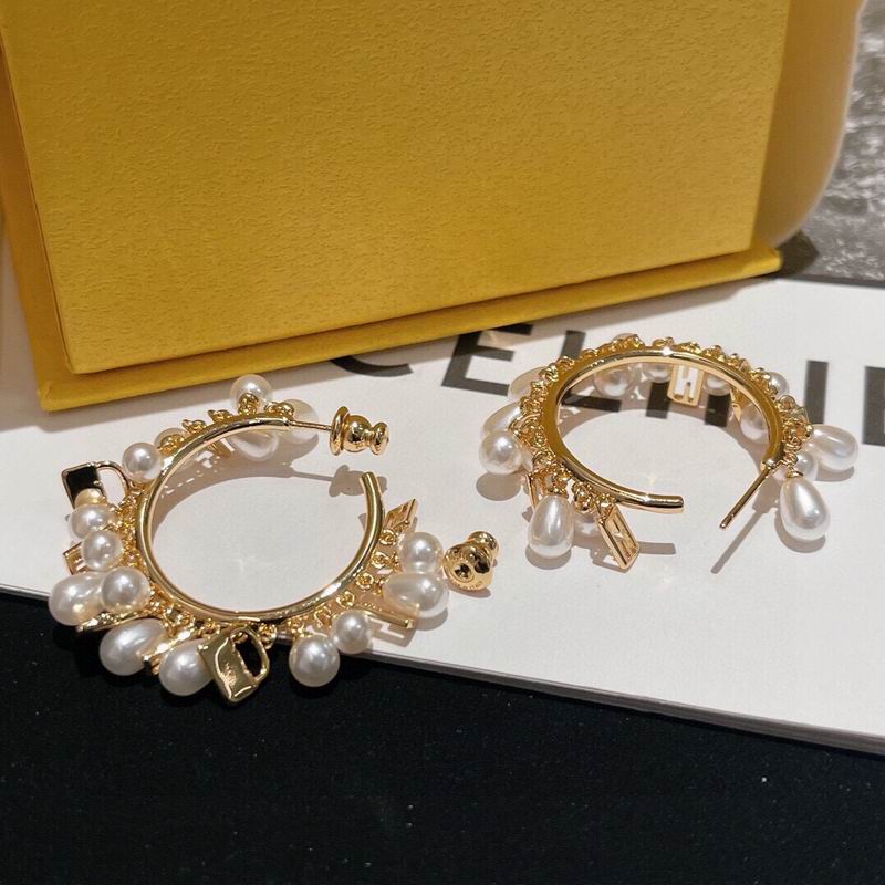 Fendi earring 10lyr15 (8)